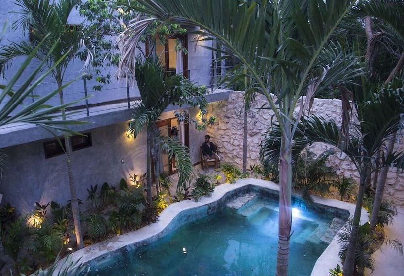 בית מלון כפרי Solera Tulum With Pool