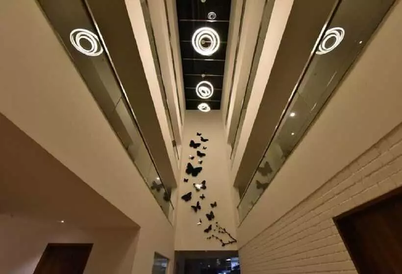 Hotelli Vivid A Boutique