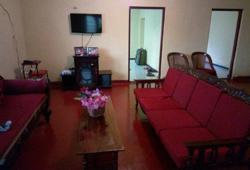 Pension Shenya Villa