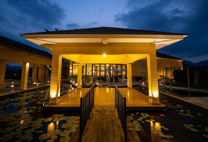 Tropical Retreat Luxury Resort And Spa