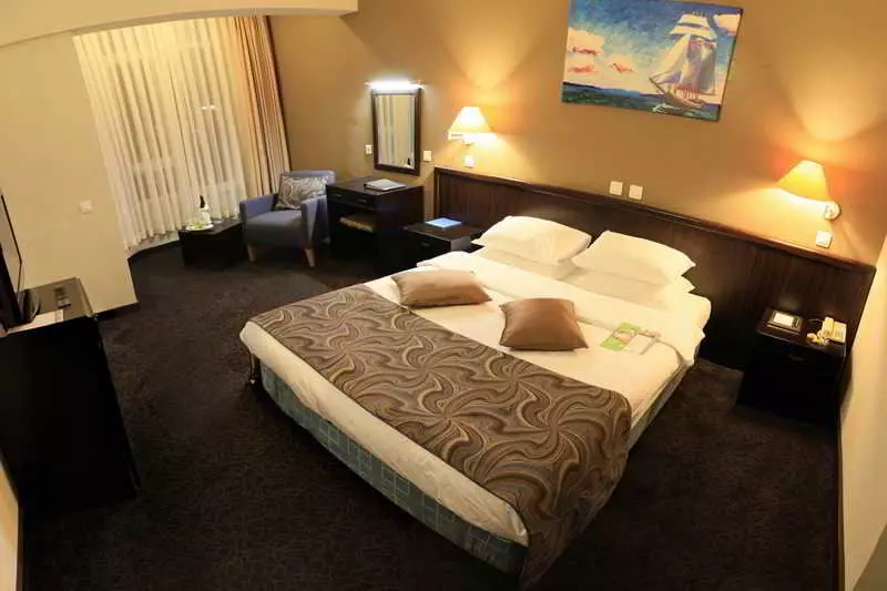 ホテル Dedeman Rize