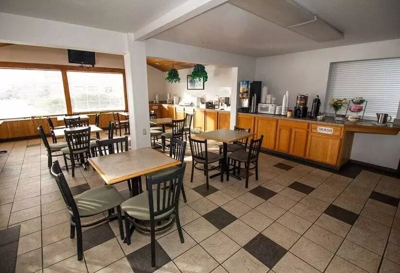 هتل Fairbridge Inn, Suites & Conference Center – Missoula