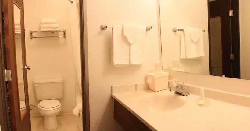 هتل Fairbridge Inn, Suites & Conference Center – Missoula