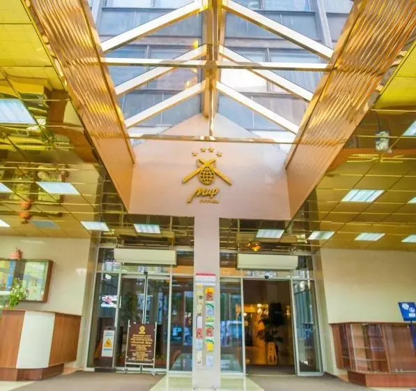 Hotel Mir