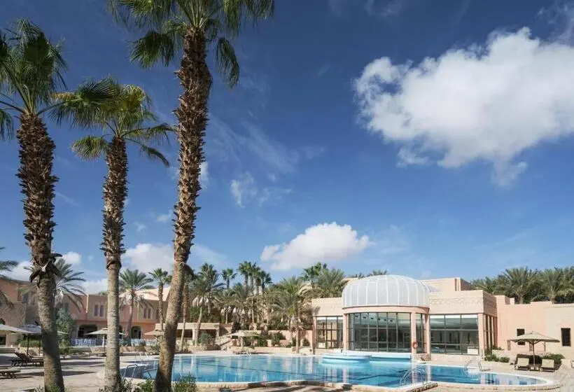 هتل Palm Beach Palace Tozeur