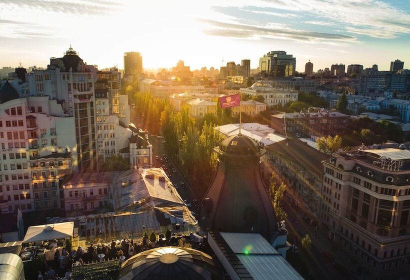 Premier Palace Hotel Kyiv