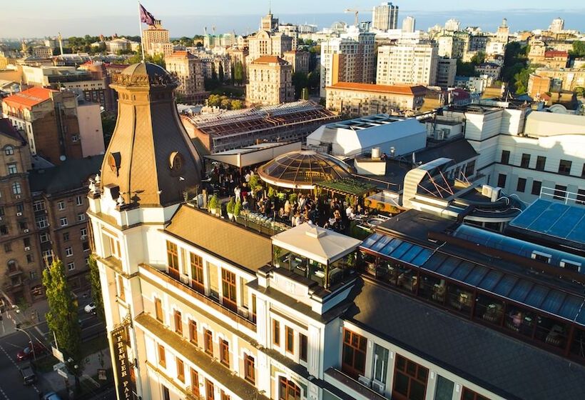 Premier Palace Hotel Kyiv