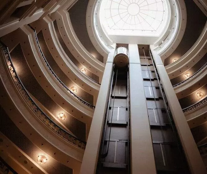 Premier Palace Hotel Kyiv