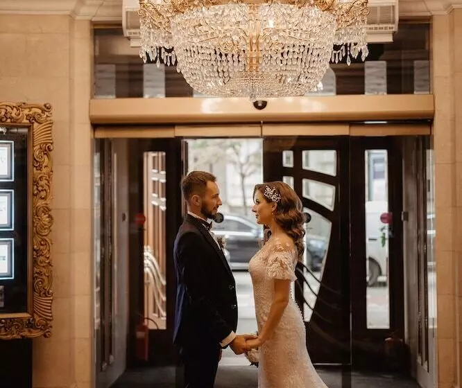 Premier Palace Hotel Kyiv