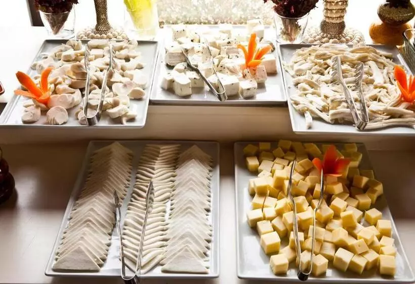 Seres Hotel Old City