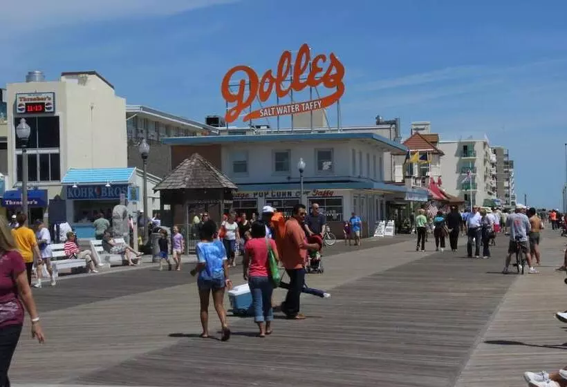 مُتل Admiral On Baltimore