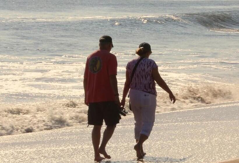 Motel Admiral On Baltimore