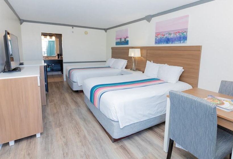 Motel Admiral On Baltimore