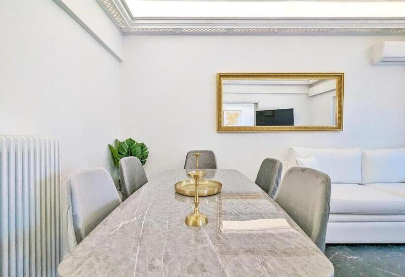 Acropolis View Dream Apartments