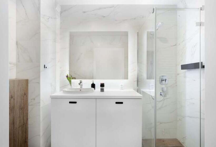 Elite Apartments Cityview Center