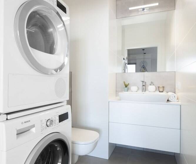 Elite Apartments Cityview Center