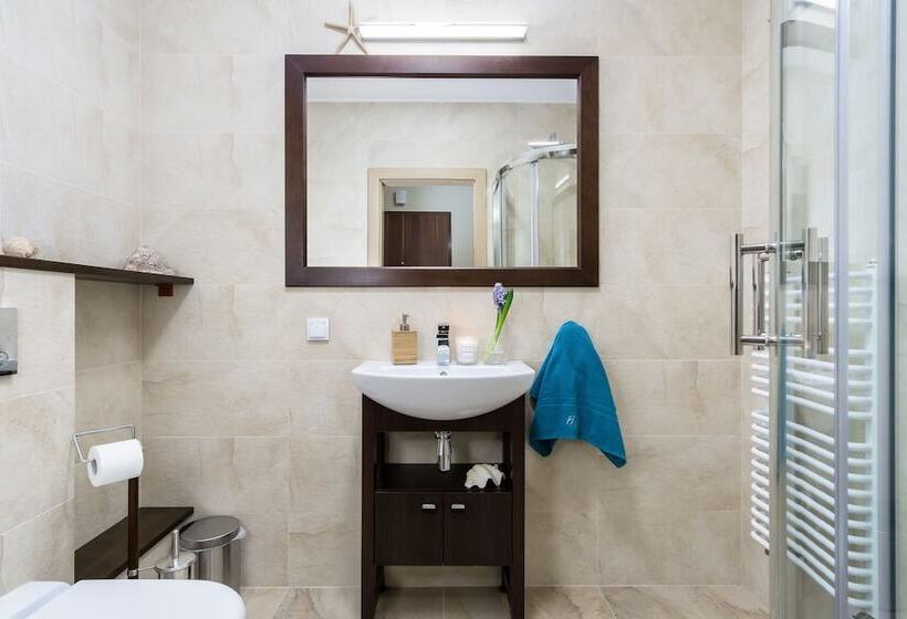 Elite Apartments Cityview Center