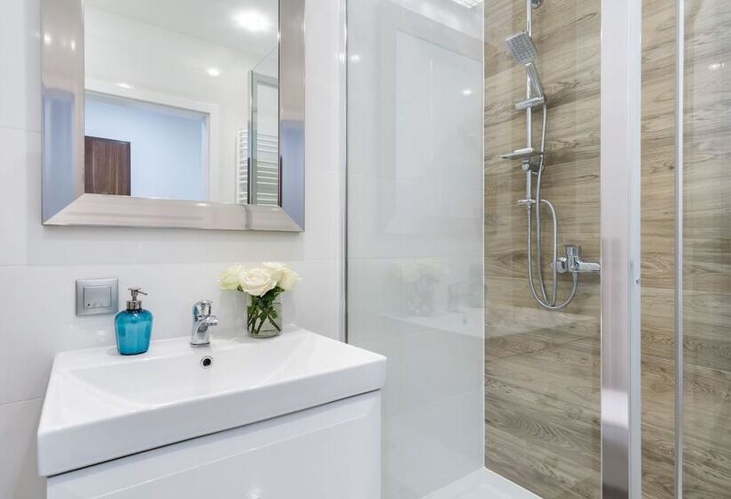 Elite Apartments Cityview Center