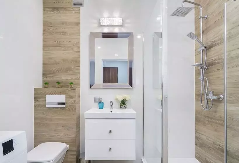 Elite Apartments Cityview Center