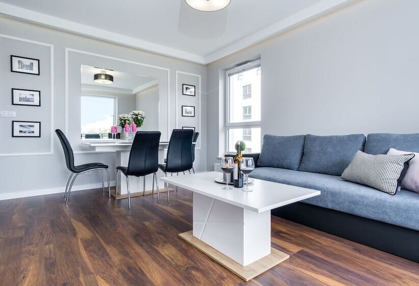 Elite Apartments Cityview Center