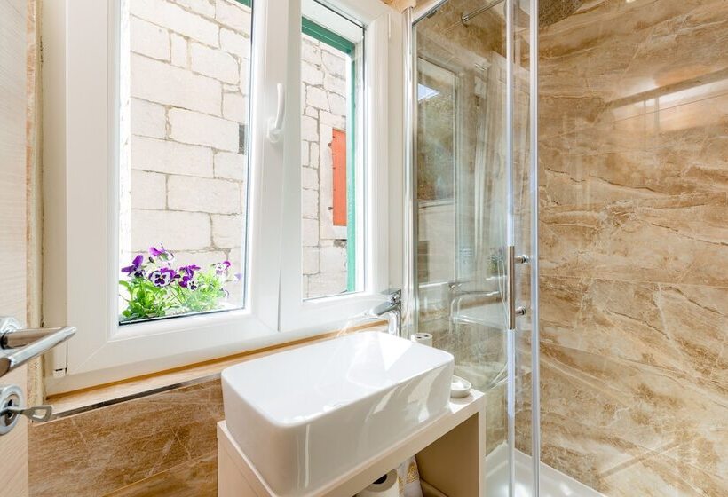 Hotel Agava Lux Rooms&pool