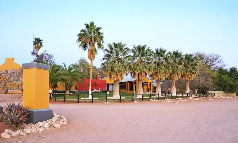 هتل Auob Country Lodge