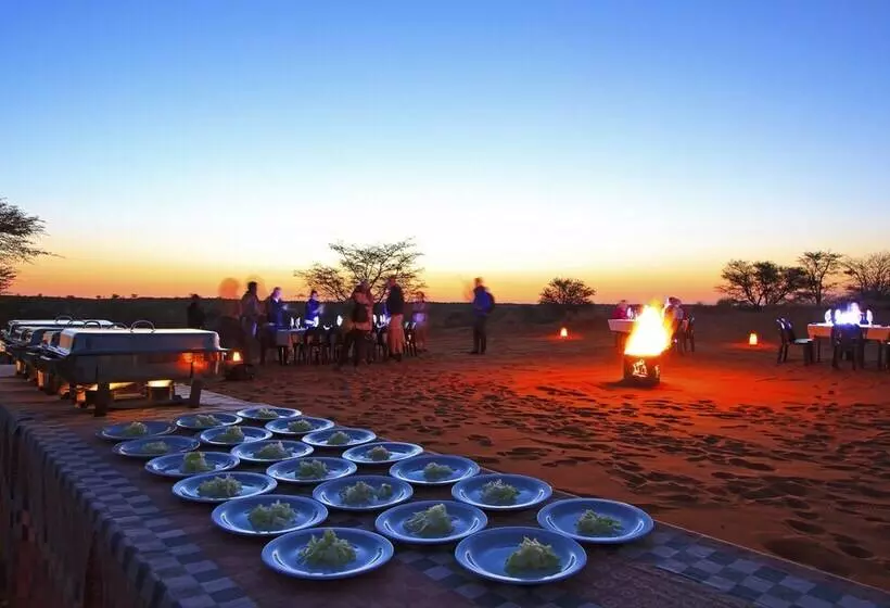 هتل Auob Country Lodge