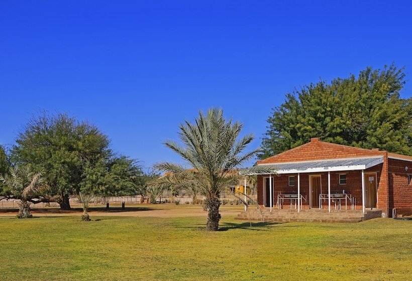 هتل Auob Country Lodge