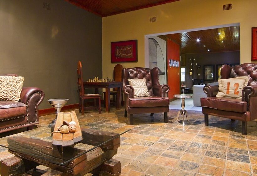 هتل Auob Country Lodge