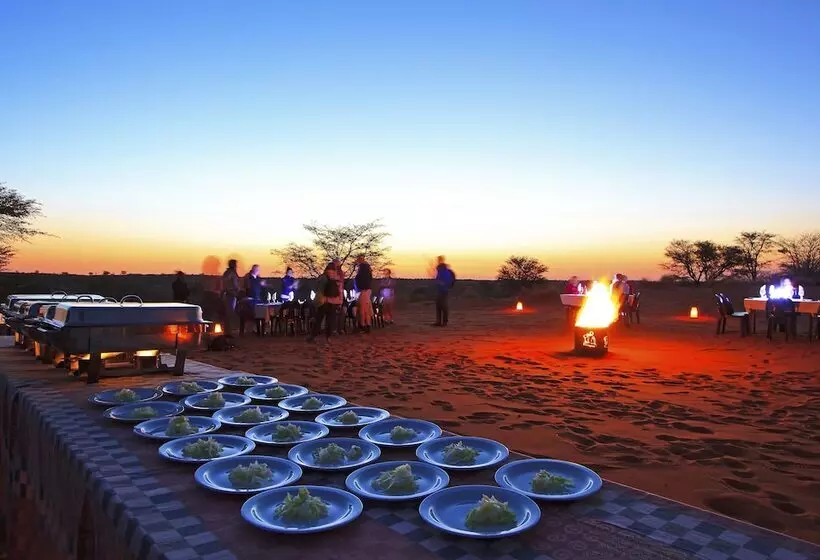 هتل Auob Country Lodge