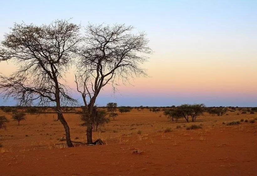 هتل Auob Country Lodge