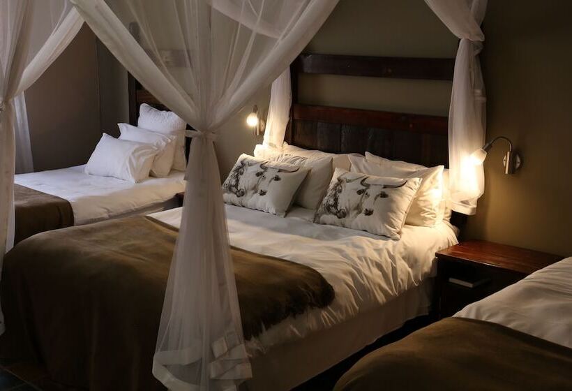 هتل Auob Country Lodge