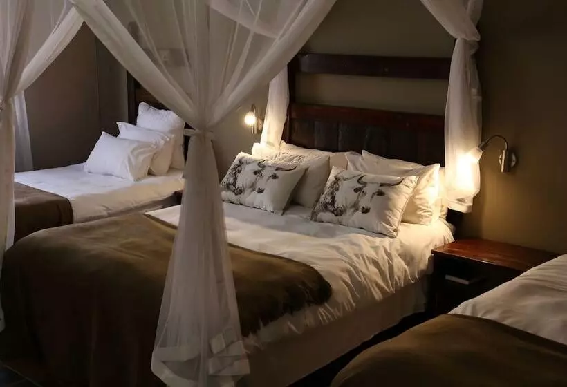 هتل Auob Country Lodge