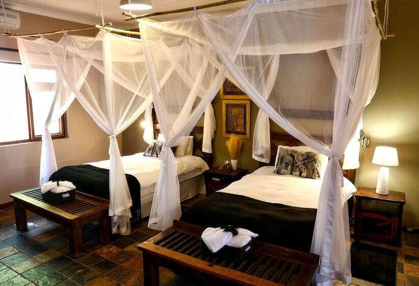 هتل Auob Country Lodge