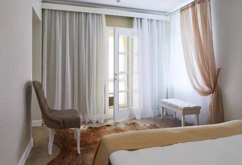 Hotelli Kroshka Enot