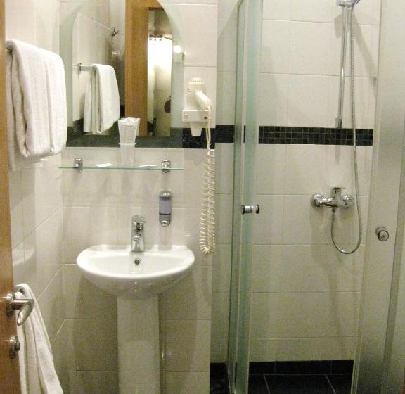 Отель Kroshka Enot