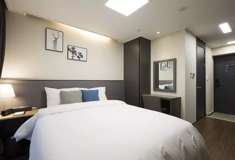 ホテル New Songtan