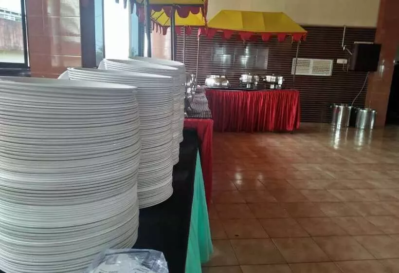 Hotelli Pancharatna Paradise