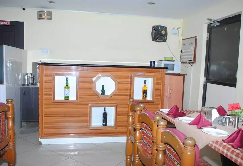 Hotelli Pancharatna Paradise