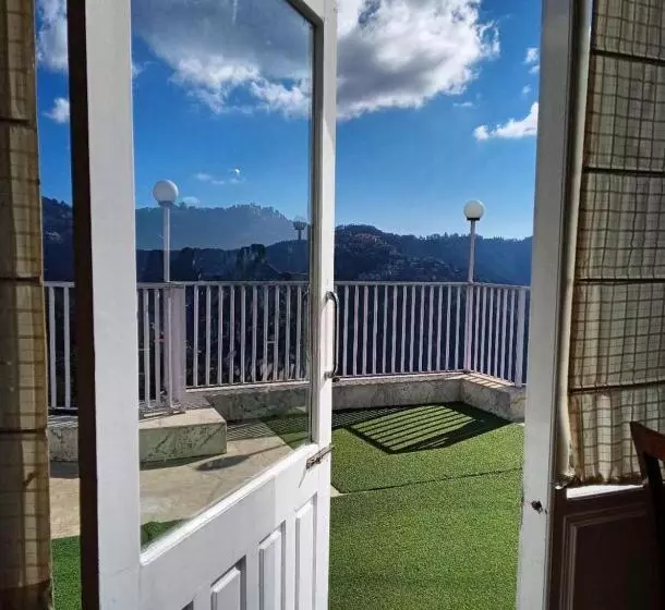 ホテル Seven Hills