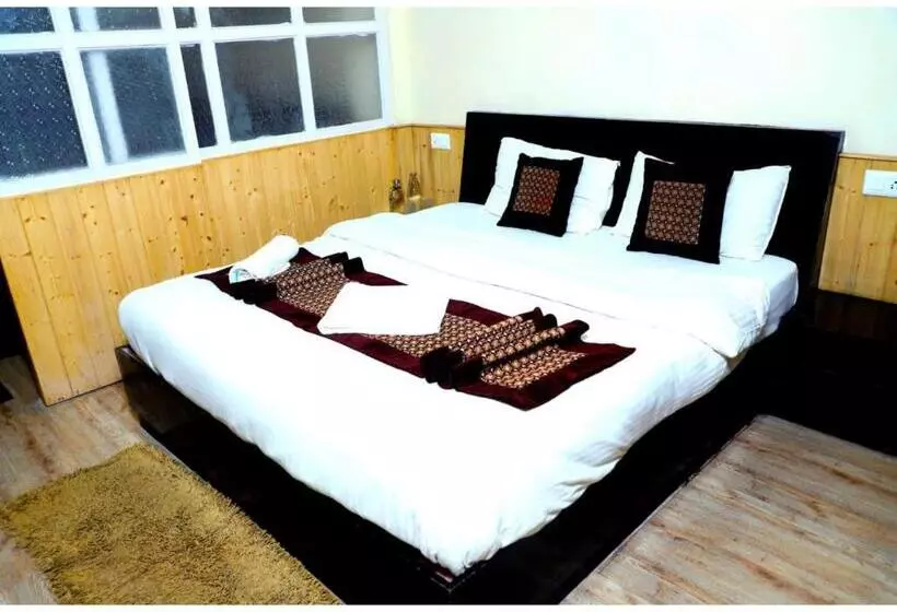 ホテル Seven Hills