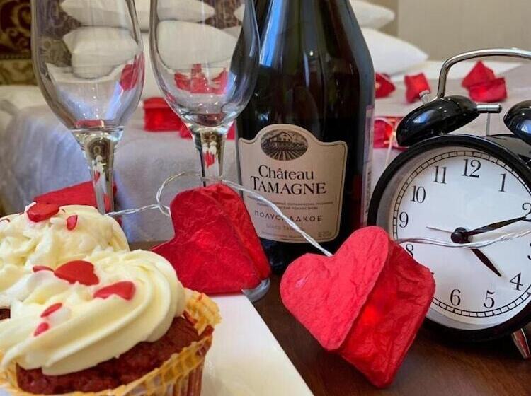 فندق Sovetskaya Themed