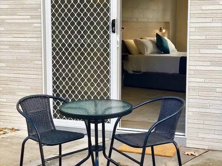 モーテル Gundagai Tourist Suites