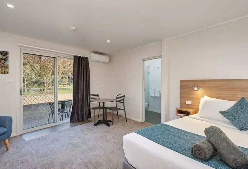モーテル Gundagai Tourist Suites