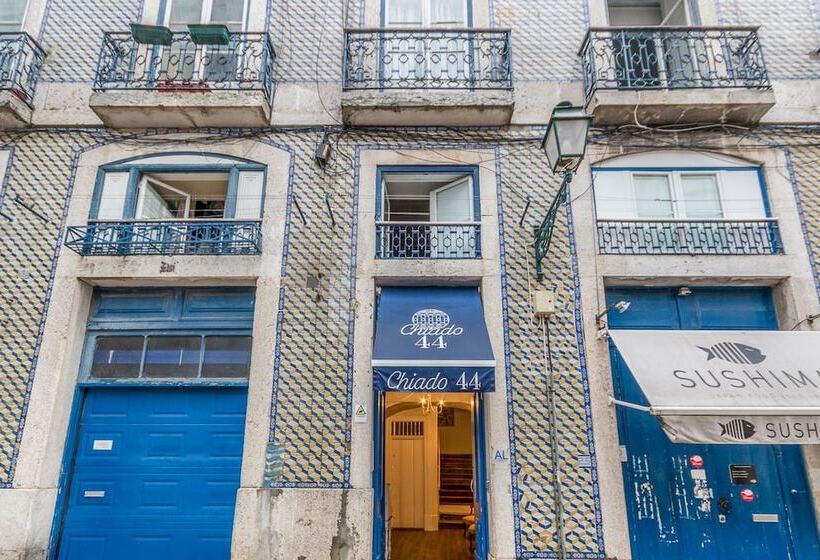 پانسیون Chiado 44