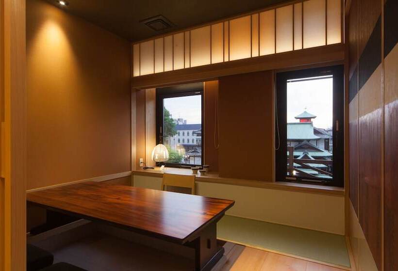 Рёкан Chaharu Hanare Dogo Yumekura