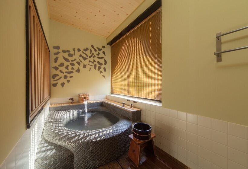 Рёкан Chaharu Hanare Dogo Yumekura