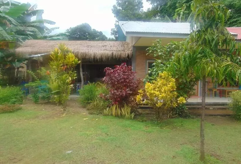 Aamiaismajoitus (B&B) Del Mar Home Stay And Cafe