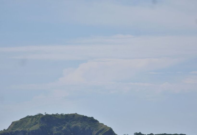 مبيت وإفطار Del Mar Home Stay And Cafe