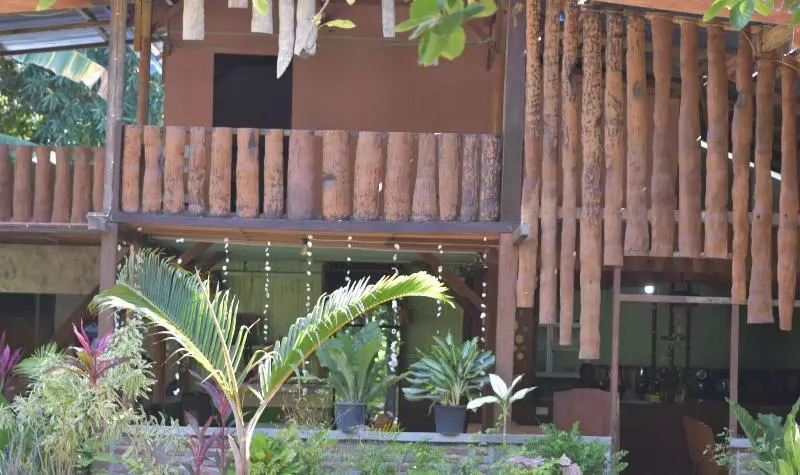 Aamiaismajoitus (B&B) Del Mar Home Stay And Cafe